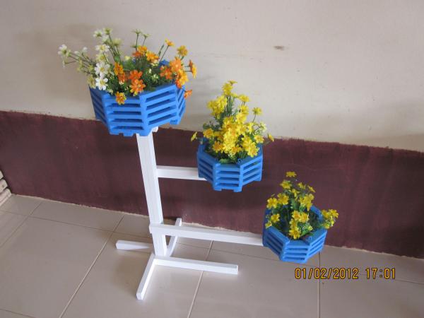 กระถางไม้แบบตั้งสีสันสดใส,กระถางไม้,กระถางไม้