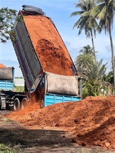 ขุยมะพร้าวแกงใต้ คันรถสิบล้อพ่วง บริการจัดส่งทั่วไ