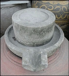 โม่แป้งโบราณ เนื้อหินแกรนิตแท้ โม่มือหมุนแบบโบราณ