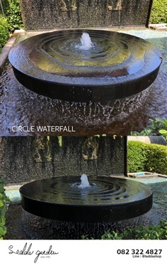 Circle. Water fall