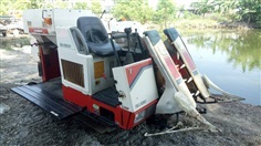 รถเกี่ยวนวดข้าวเก่าญี่ปุ่น  YANMAR CA160P(ขายแล้ว)