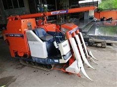 รถเกี่ยวนวดข้าวเก่าญี่ปุ่น KUBOTA ACE R1-20 (ขายแล้ว)