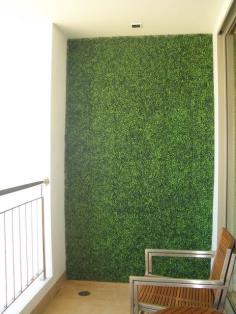 แบบหญ้าตีนเป็ดเกาะผนัง เป็น green wall