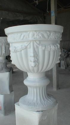 Ern-pottery กระถางปูนปั้น รุ่น Rose Leis