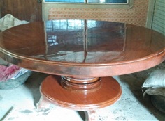 โต๊ะกลมไม้เจริญสุข(ไม้มะค่าโมง)1.9 ม. ไม้แผ่นเดียวไม่ต่อ