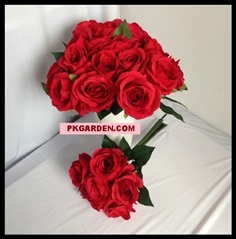 (ดอกไม้ปลอม)ช่อบูเก้กุหลาบสีแดง 6 ดอก ราคาถูก คุณภาพดี