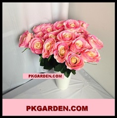 (ดอกไม้ปลอม)ดอกกุหลาบสีชมพูช่อ 7 ดอก ราคาถูก คุณภาพดี