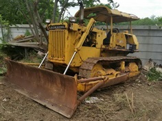  รถแทร็กเตอร์ ดันดิน TRACTOR D45A KOMATSU พร้อมใช้งาน