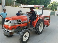 รถไถนานั่งขับ KUBOTA 25 แรง สภาพสวย 2 เพลา ขับ 4 WD เก่าญี่ป