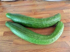 แตงกวาอิมพรูฟผลยาว - Improved Long Green Cucumber | สกายสแครปเปอร์ - เมืองสมุทรปราการ สมุทรปราการ