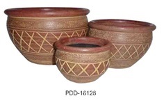 Color Clay Pot (กระถางดินเผาสีคละลาย)