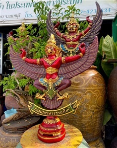 พญาครุฑ รุ่นทหารราบที่9 ครุฑตั้งโต๊ะบูชา ขนาด65ซม