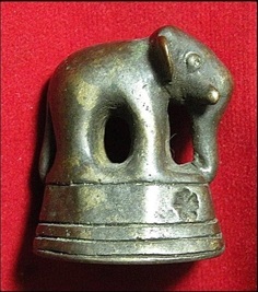 พดด้วงช้าง เบี้ยเงินพดด้วงรูปช้าง หนัก8กรัม พดด้วง