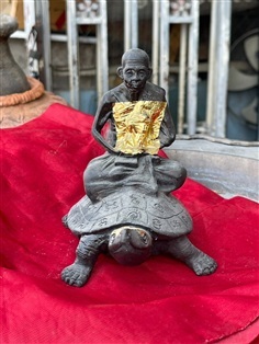 พระบูชาหลวงปู่หลิว วัดไร่แตงทอง พญาเต่าเรือน