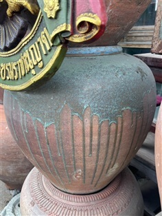 โอ่งแดง น้ำเคลือบครึ่งใบ สีเขียวไข่กา ขนาด55ซม 