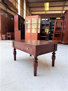 ตั่งขากลึงจิกลาย อายุงานสมัย ร.๖