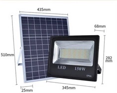 รุ่นใหม่ 2 เเสง ในโคมเดียว โคมไฟสปอร์ตไลท์โซล่าเซลล์ 150W
