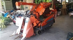 รถเกี่ยวนวดข้าว KUBOTA SR-18 (ขายแล้ว)