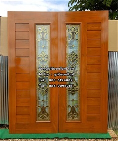 ประตูกระจกนิรภัยไม้สัก ประตูไม้สักทอง รหัส GBBB 76