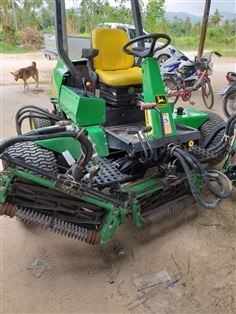 รถตัดหญ้า john deer 5 แกงค์