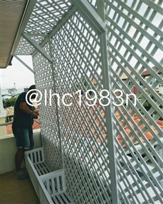 ระแนงกระถางupvc ระแนงปลูกไม้เลื้อยupvc ระแนงบังตาริมระเบียง