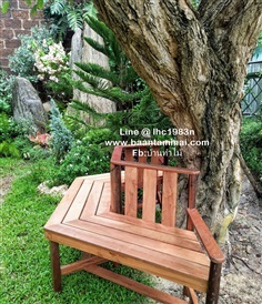 เก้าอี้สนามแต่งสวน เก้าอี้ล้อมต้นไม้ เก้าอี้ไม้เก่า เก้าอี้
