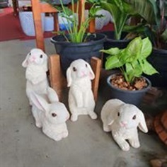ตุ๊กตาครอบครัวกระต่าย
