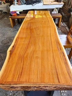 (ขายแล้ว)โต๊ะทำงานไม้แดง ยาว 206 cm. 