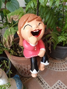ตุ๊กตาดินเผาเด็กยิ้ม
