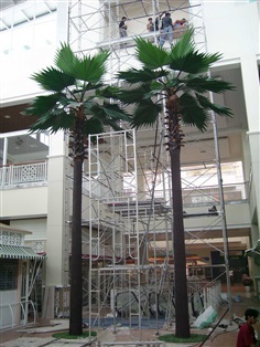 ต้นปาล์มเทียมห้างสรรพสินค้า