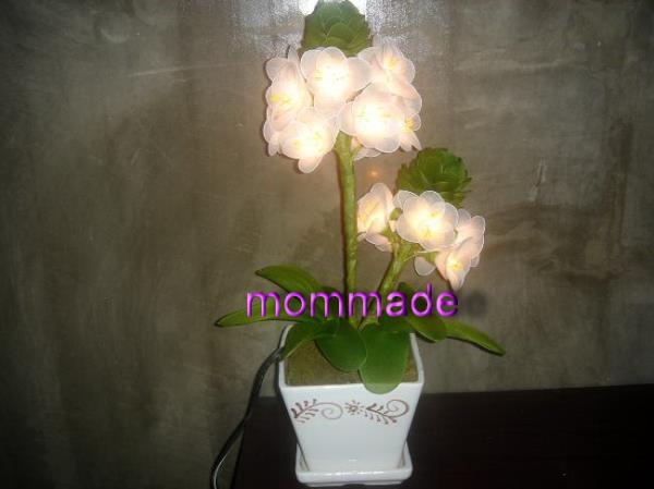 โคมไฟดอกออนิโต้เกลั่ม | ร้านไฟดอกไม้ mommade  -  กรุงเทพมหานคร