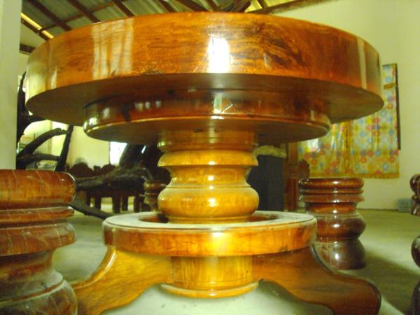 โต๊ะไม้วงกลม 5 | furniturewood - ศรีสาคร นราธิวาส