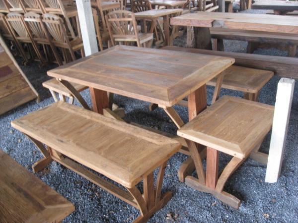 ชุดโต๊ะสนามไม้เก่า 80*120 ซม.เก้าอี้ไม่มีพนักพิง | แสงเกษตร - ประจันตคาม ปราจีนบุรี