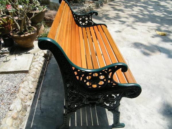 เก้าอี้อัลลอยลายขาสิงห์ | สวนของขวัญแอนด์การเด้นท์ - ศรีราชา ชลบุรี