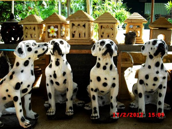 ตุ๊กตา สุนัขDalmatian | วิสาหกิจชุมชนไม้เศรษฐกิจดินเกษตรอุดมทรัพย์ -  สุโขทัย