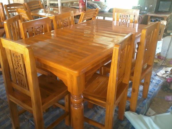 โต๊ะกินข้าวไม้สัก (เก้าอี้ 6 ตัว) | Dee Dee OTOP Design Lampang - แม่ทะ ลำปาง