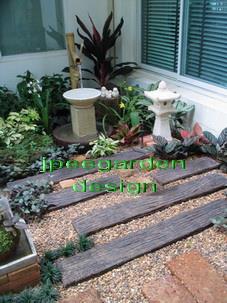 สวนพื้นที่ขนาดเล็กระหว่างมุมบ้าน | jpeegarden design -  กรุงเทพมหานคร
