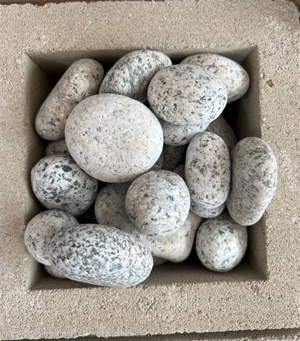 หินไข่เทา (10กก.) | รวมซีเมนต์กัลปพฤกษ์ - บางแค กรุงเทพมหานคร