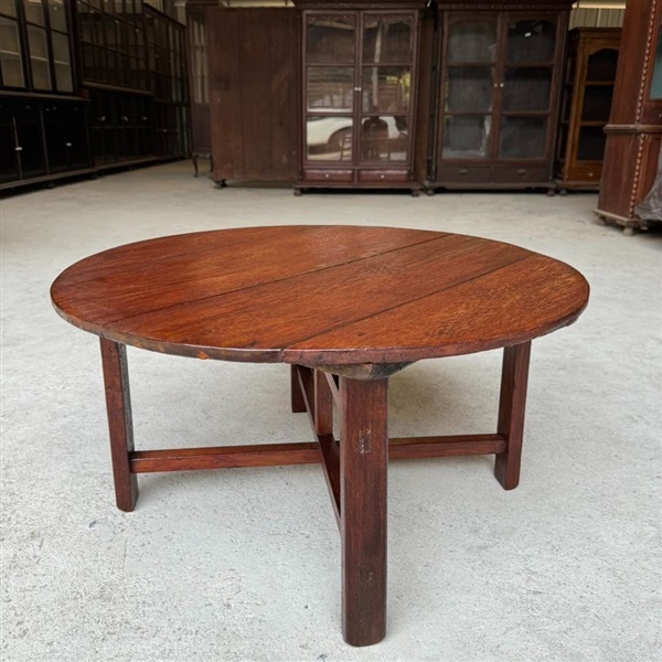 โต๊ะจีนไม้สักพับขาได้ แบบนั่งกับพื้น | ร้านโสภาไม้เก่าสุพรรณ - สองพี่น้อง สุพรรณบุรี