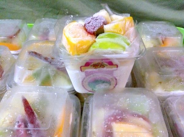 สมูตตี้ทุเรียนเทศสำเร็จรูป | Frozen fruit winwiw san  -  กรุงเทพมหานคร