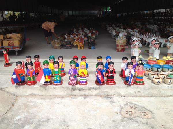 ชุดตุ๊กตาอาเซียน | ร้านอิสานประดับสวน - ธวัชบุรี ร้อยเอ็ด
