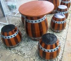 ชุดโต๊ะสนาม 1  ชุด (เก้าอี้ 4 ตัว) | พิพัฒน์ดินเผา - โชคชัย นครราชสีมา