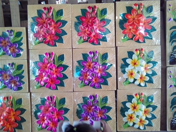 แผ่นหินทรายลีลา40x40cmแผ่นละ | วรรณาดินเผา - โชคชัย นครราชสีมา