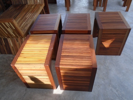 เก้าอี้ระแนงบางแพ | เฟอร์นิเจอร์สนามเรดวูด - เมืองราชบุรี ราชบุรี