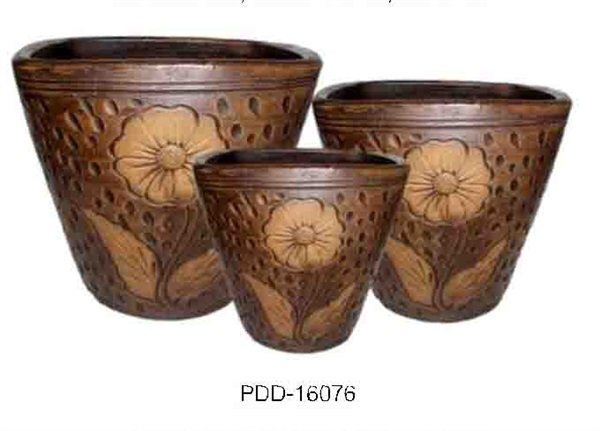 Color Clay Pot (กระถางดินเผาสีคละลาย)