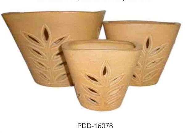 Color Clay Pot (กระถางดินเผาสีคละลาย)