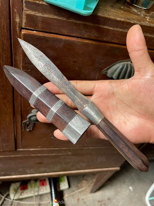 มีดหมอหลวงพ่อรุ่ง วัดหนองสีนวล นครสวรรค์ มีดหมอ | ร้านวังโบราณ - บางบัวทอง นนทบุรี