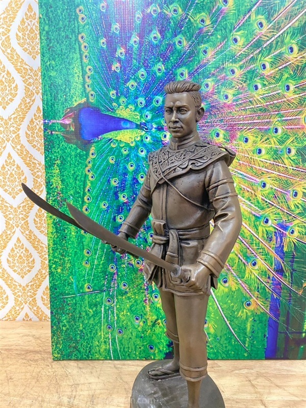 พระนเรศวรมหาราช องค์ยืน รุ่นชินราชาเสนารักษ์ | ร้านวังโบราณ - บางบัวทอง นนทบุรี