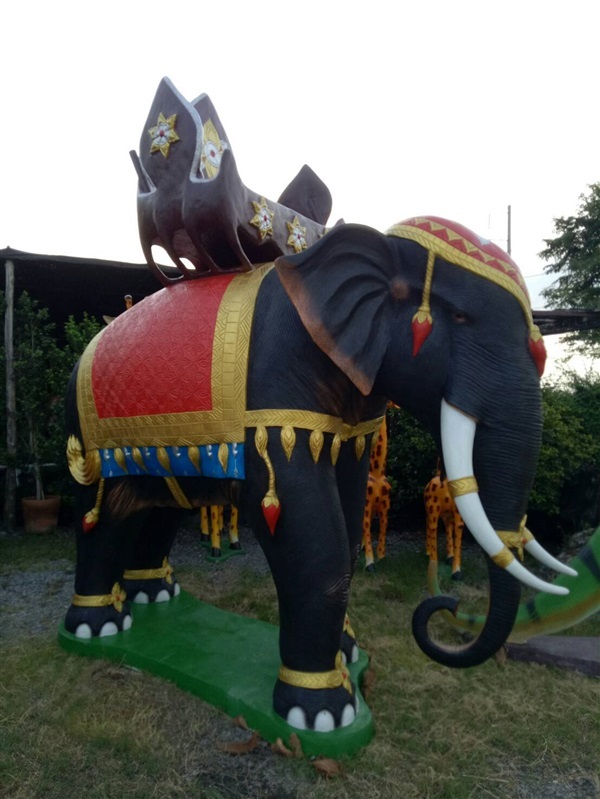 ช้างทรงปูนปั้น | ร้านใบบัว สัตว์ปูนปั้น - ด่านช้าง สุพรรณบุรี