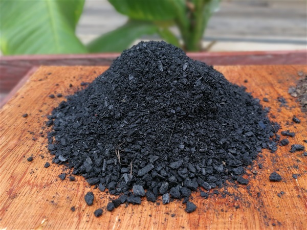 ถ่านชีวภาพ (Biochar) ผสมจุลินทรีย์สังเคราะห์แสง | ถ่านชีวภาพ - วังสะพุง เลย